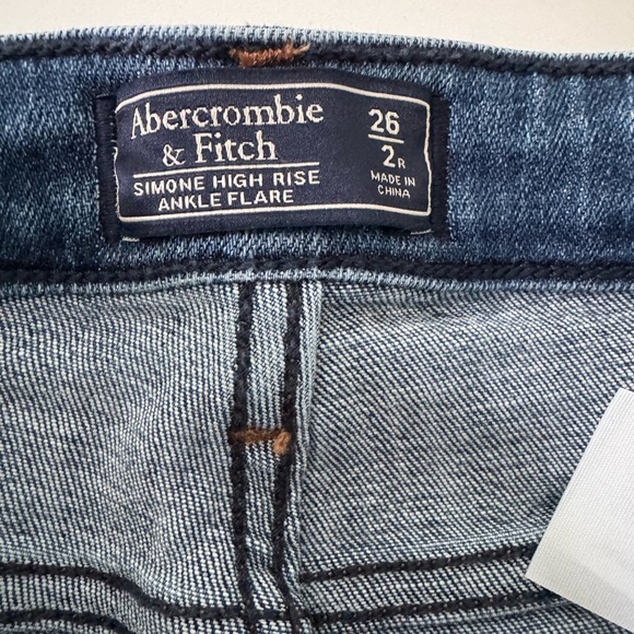 Abercrombie & Fitch Simone High Rise Ankle Flare Jeans - Picture 2 of 12